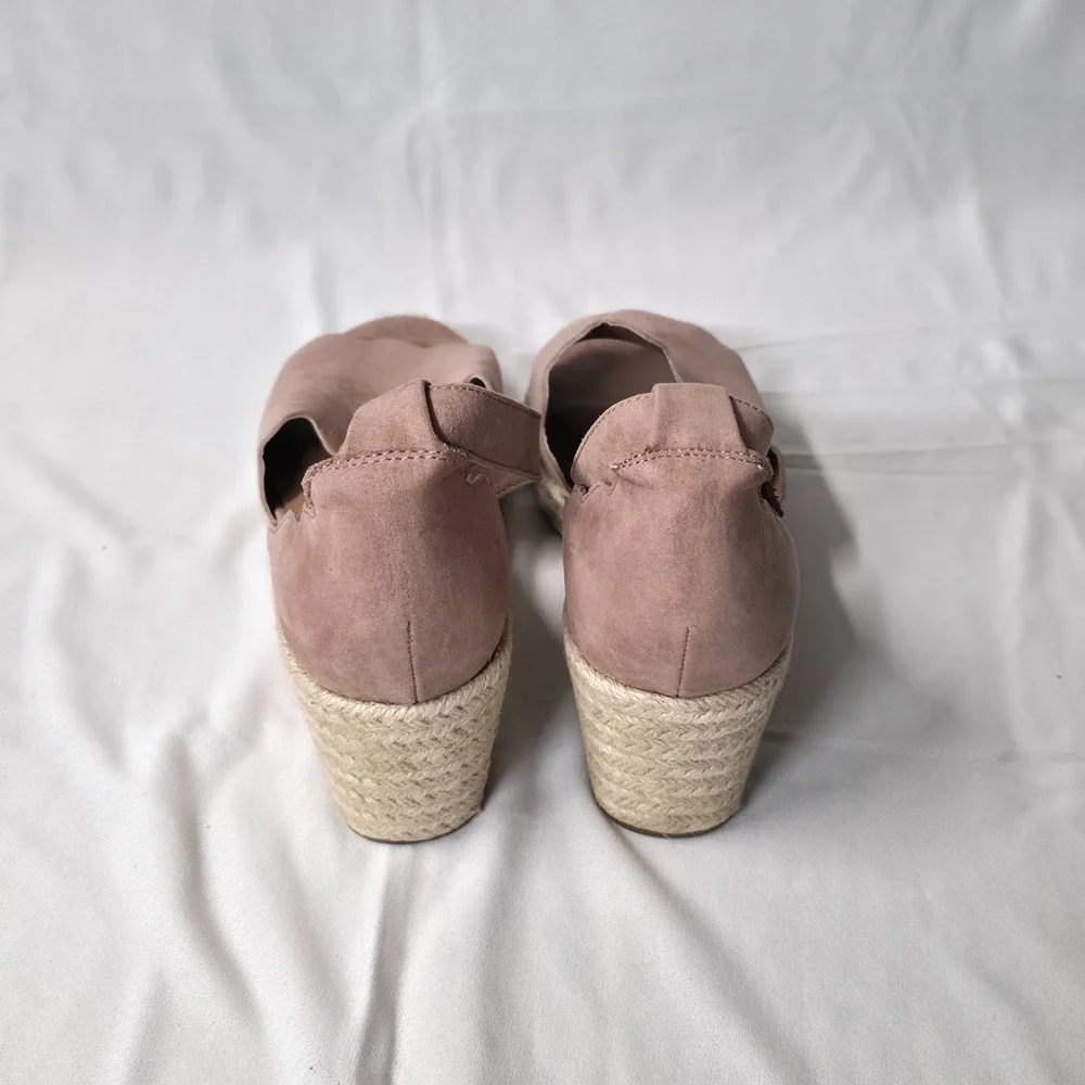 Maurices Women's Hayley Scallop Dusty Rose Wedge Sandals Size 10M‎ New